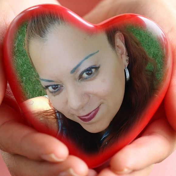 Meet your Posher, Veronica regules - Picture 1 of 1